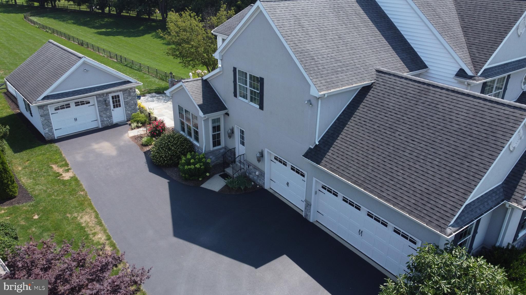 608 Belgian Way Lititz, PA 17543 - Photo 2 of 75