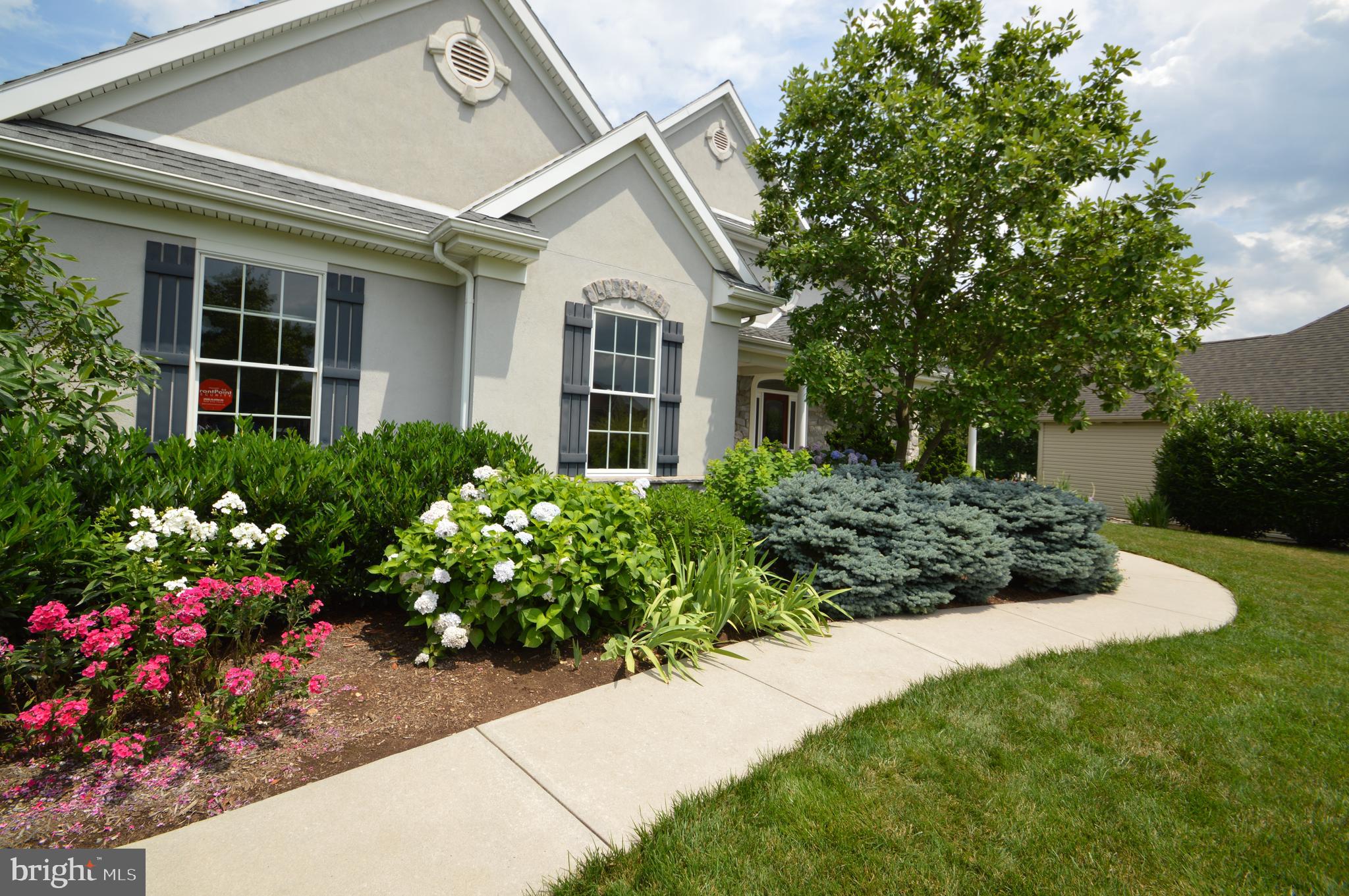 608 Belgian Way Lititz, PA 17543 - Photo 14 of 75