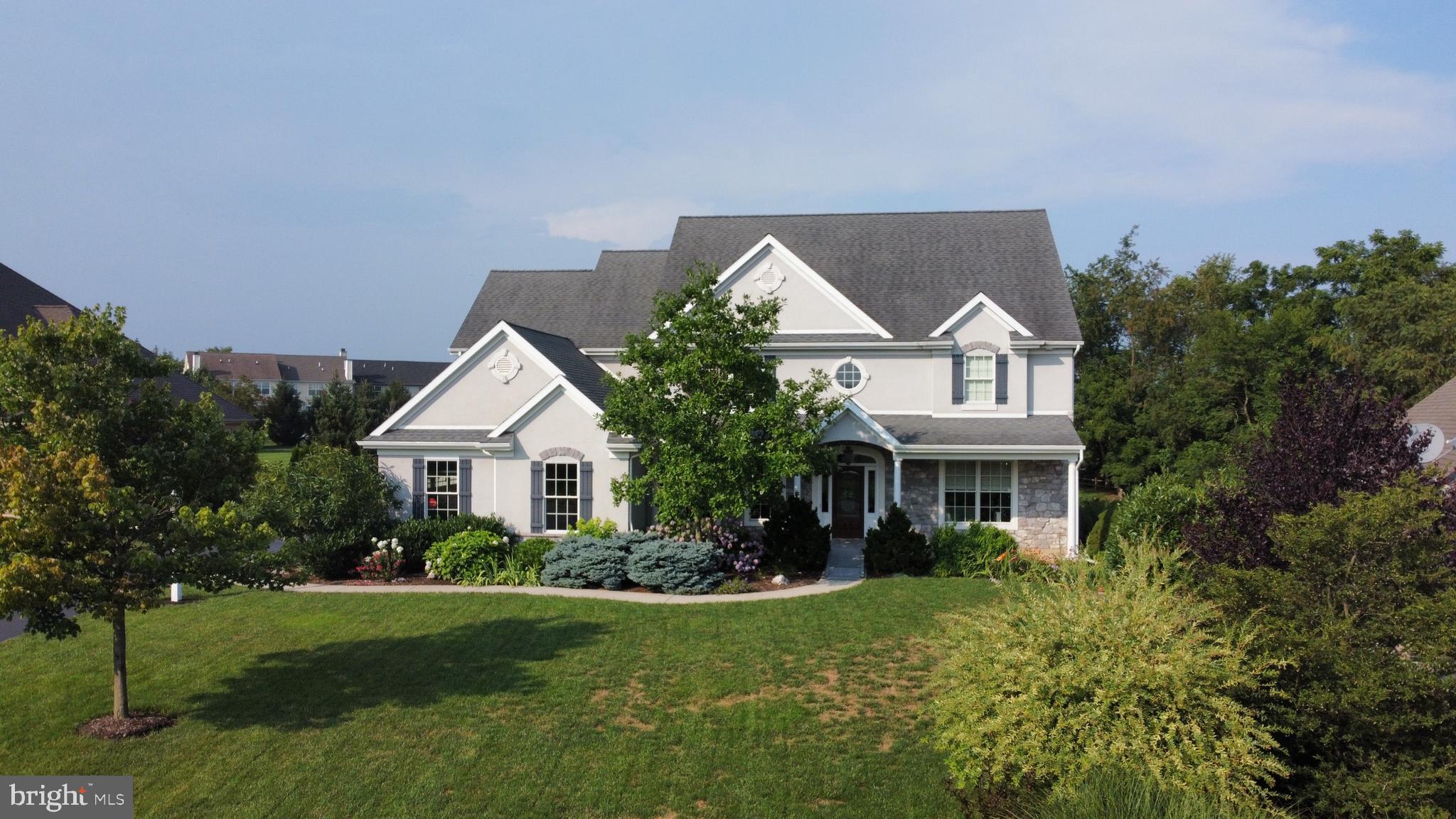 608 Belgian Way Lititz, PA 17543 - Photo 3 of 75