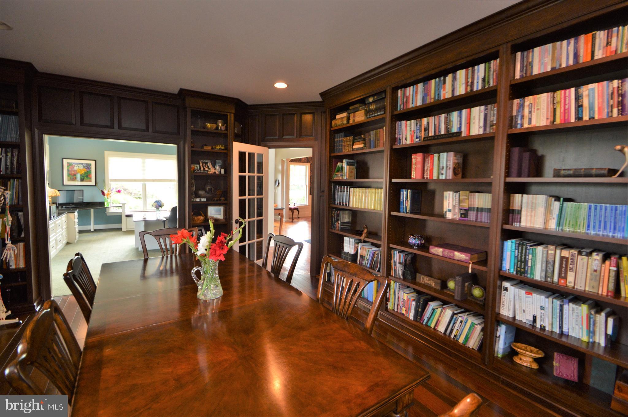 608 Belgian Way Lititz, PA 17543 - Photo 22 of 75 Adjoining his and her offices