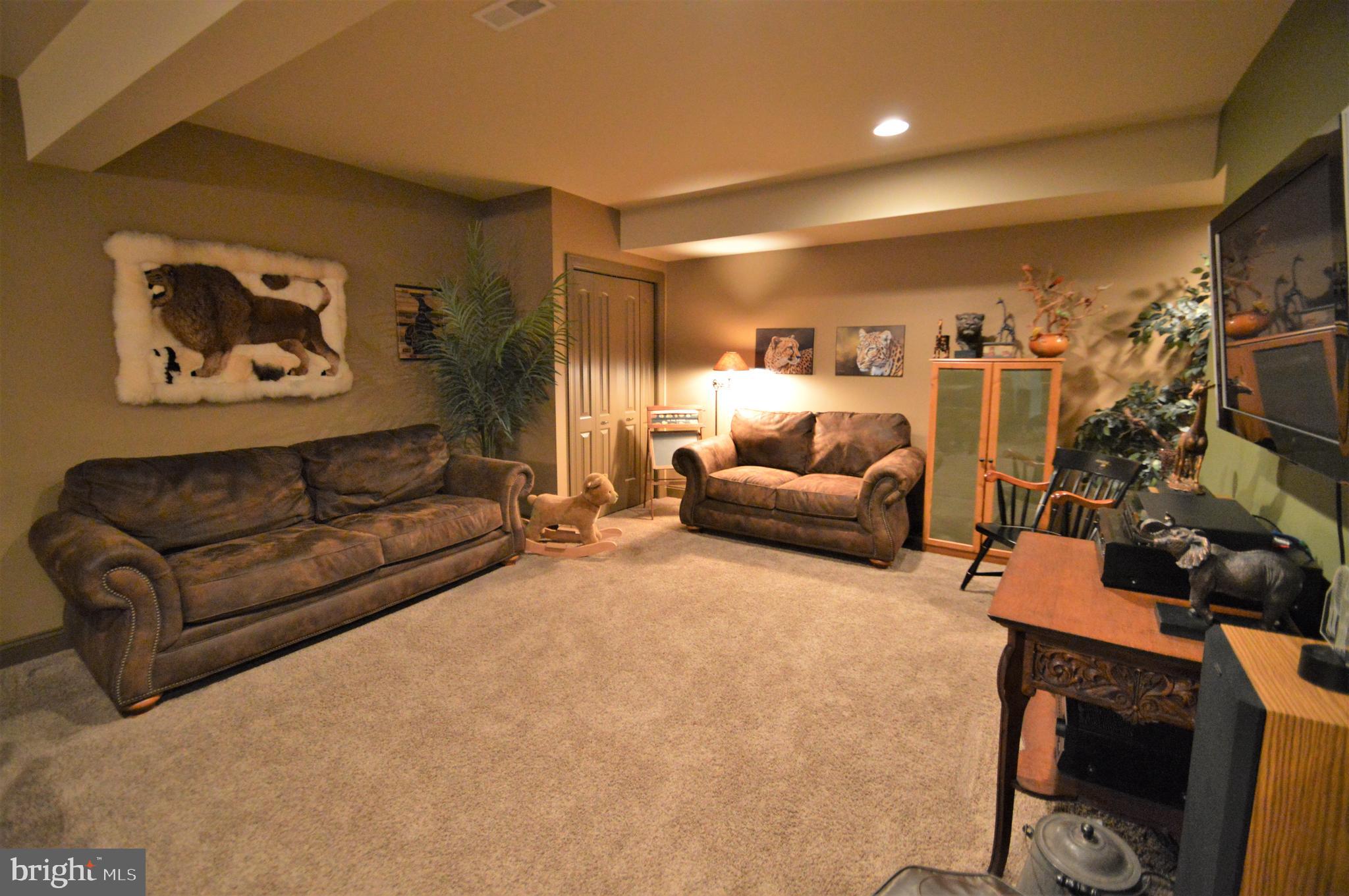 608 Belgian Way Lititz, PA 17543 - Photo 43 of 75