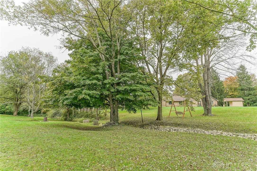 3958 Centerville Road Bellbrook, OH 45305 - Photo 38 of 50