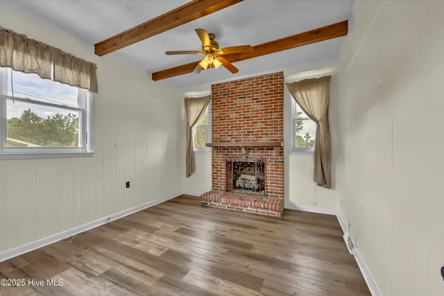 $2,400 | 313 Monterey Drive, Wilmington, NC 28409