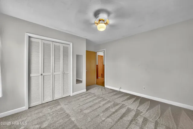 $2,400 | 313 Monterey Drive, Wilmington, NC 28409