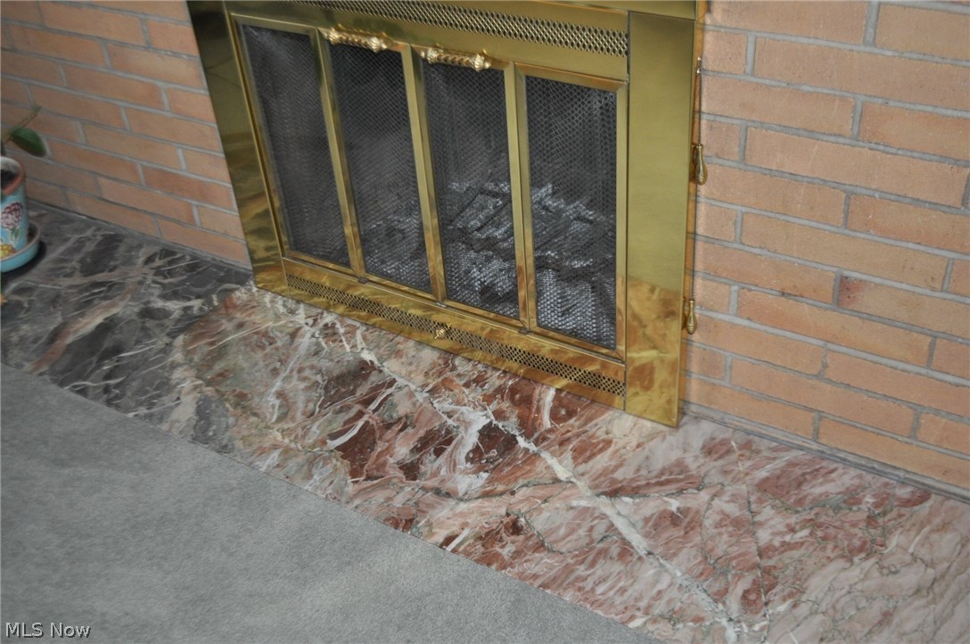 3060 Dresden Road Zanesville, OH 43701 - Photo 9 of 34 Marble hearth