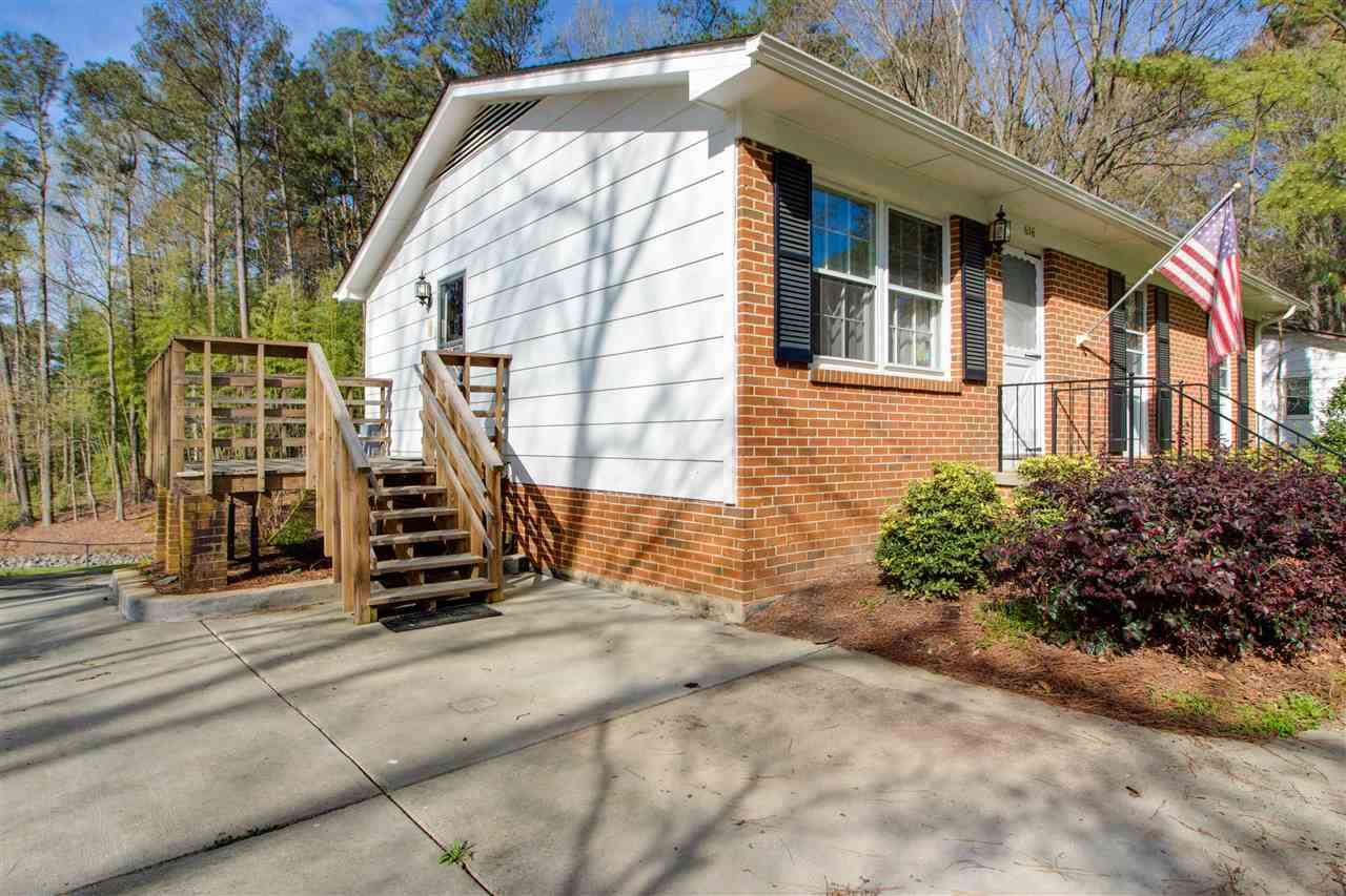 616 Old Farm Road Raleigh, NC 27606 - Photo 5 of 26 Photo 5
