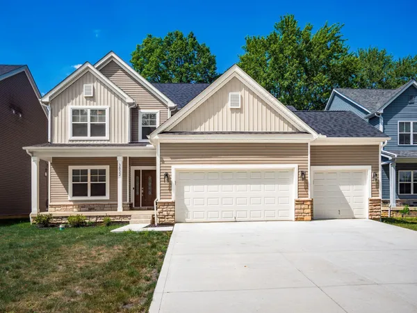 $644,900 | 3832 Emmons Avenue, Columbus, OH 43219