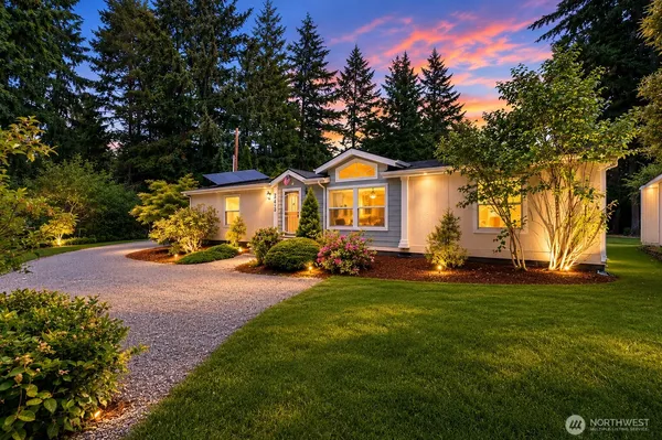 $495,000 | 37413 34th Avenue South, Roy, WA 98580