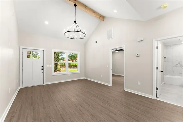 $345,000 | 130 East Railroad Avenue, Alto, GA 30510