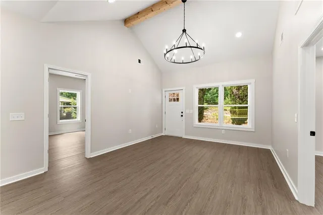 $345,000 | 130 East Railroad Avenue, Alto, GA 30510