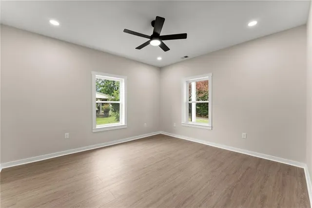 $345,000 | 130 East Railroad Avenue, Alto, GA 30510