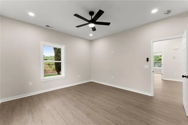 $345,000 | 130 East Railroad Avenue, Alto, GA 30510