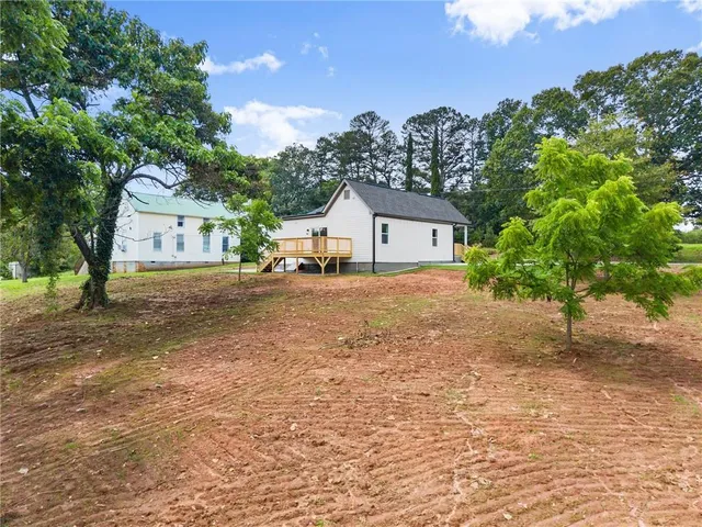 $345,000 | 130 East Railroad Avenue, Alto, GA 30510