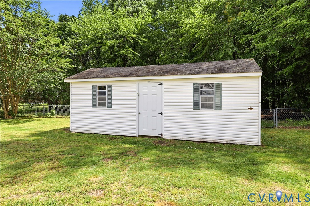 1948 Vesonder Road Petersburg, VA 23805 - Photo 23 of 28