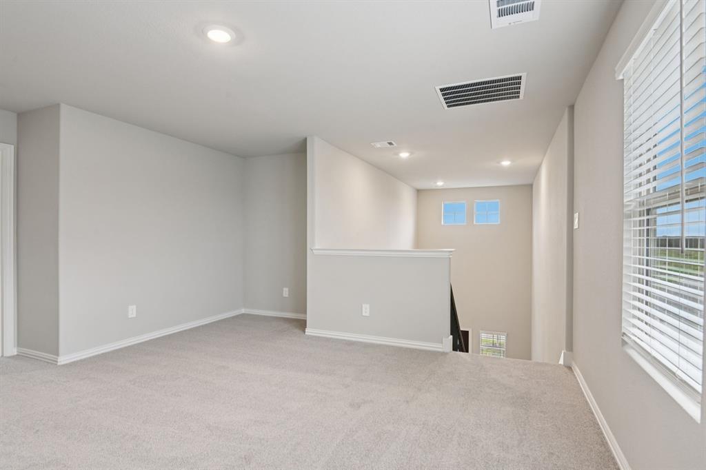 1612 Arches Road Anna, TX 75409 - Photo 26 of 37 Photo is not of the actual home, but is an inspirational photo of builder’s model home and may depict options, furnishings, and/or decorator features that are not included.