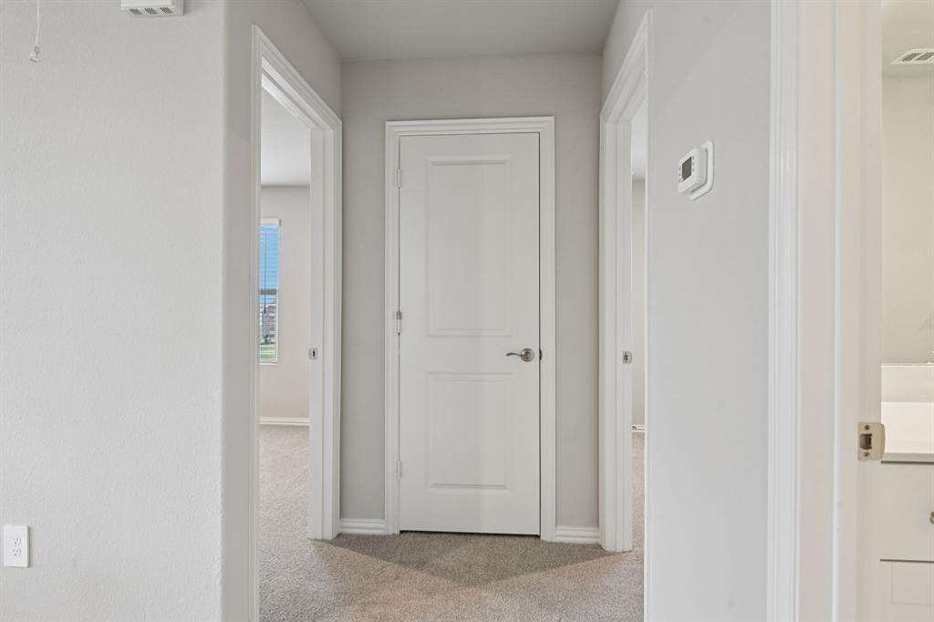 1612 Arches Road Anna, TX 75409 - Photo 28 of 37 Photo is not of the actual home, but is an inspirational photo of builder’s model home and may depict options, furnishings, and/or decorator features that are not included.