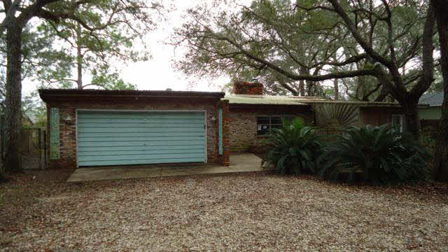 30893 Howes Lane Elberta, AL 36530 - Photo 1 of 1