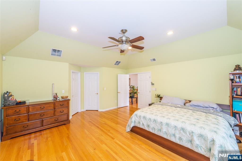 5 Raintree Court Butler, NJ 07405 - Photo 16 of 38