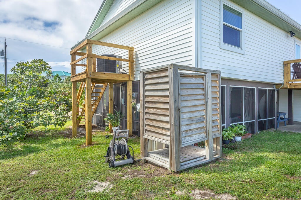 409 North Sawyer Street St. George Island, FL 32328 - Photo 29 of 38 Gallery Image 29
