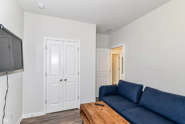 $2,200 | 9127 Rising Road, Indianapolis, IN 46216