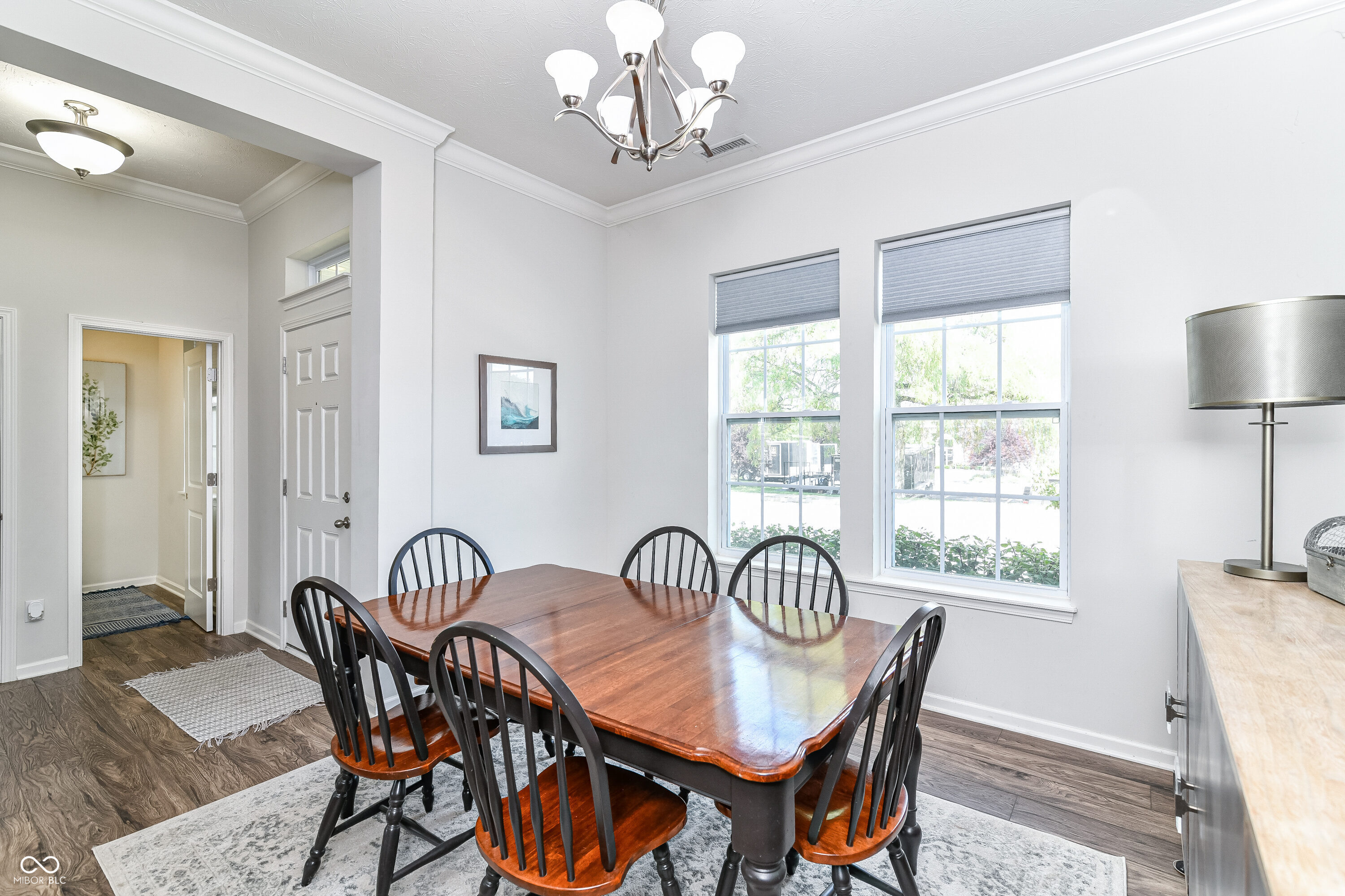 9127 Rising Road Indianapolis, IN 46216 - Photo 3 of 35