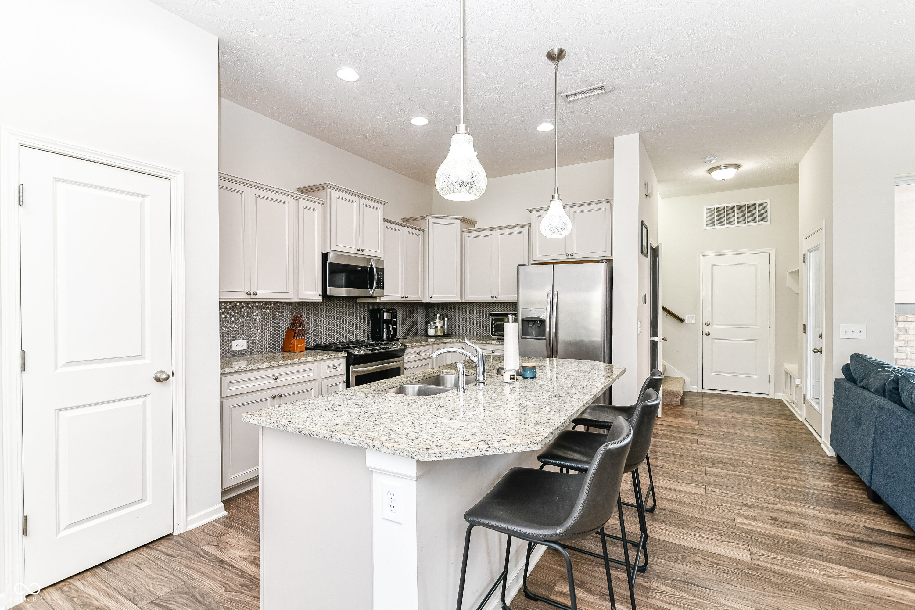 9127 Rising Road Indianapolis, IN 46216 - Photo 6 of 35