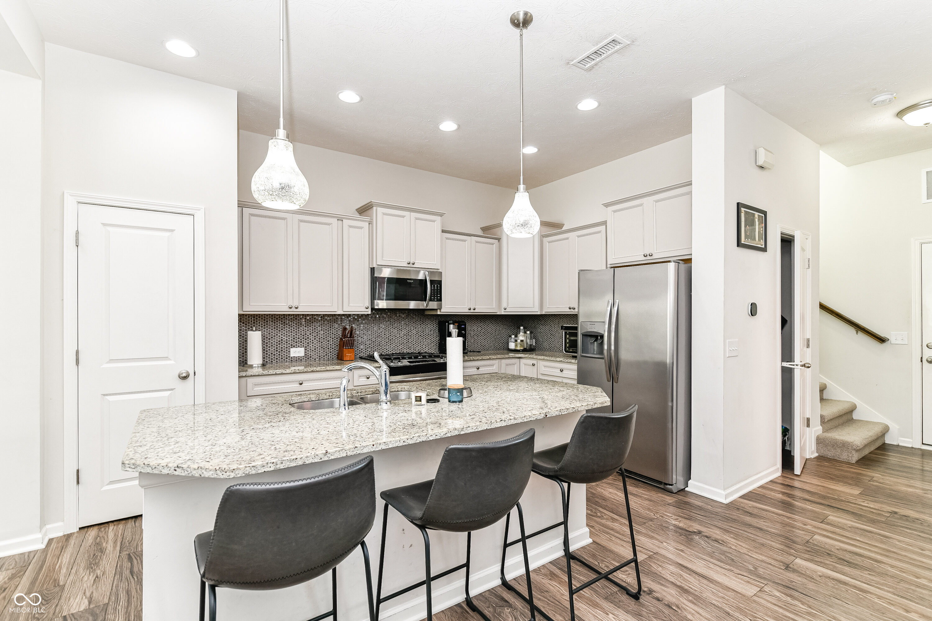 9127 Rising Road Indianapolis, IN 46216 - Photo 7 of 35