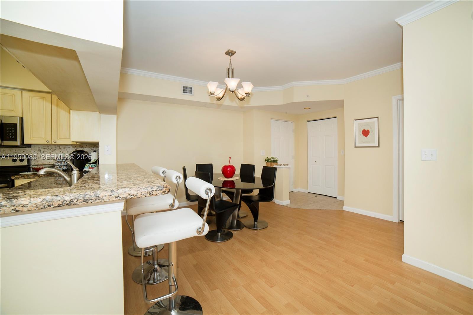 17150 North Bay Road, Unit 2920 Sunny Isles Beach, FL 33160 - Photo 9 of 55