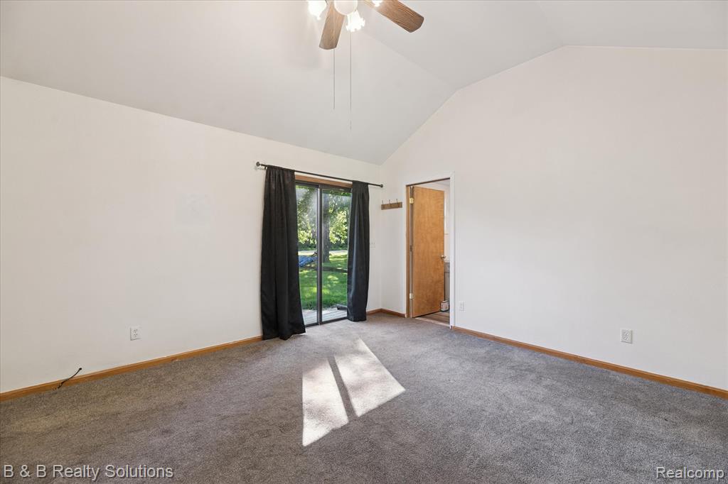 5159 Millis Road North Branch, MI 48461 - Photo 18 of 41