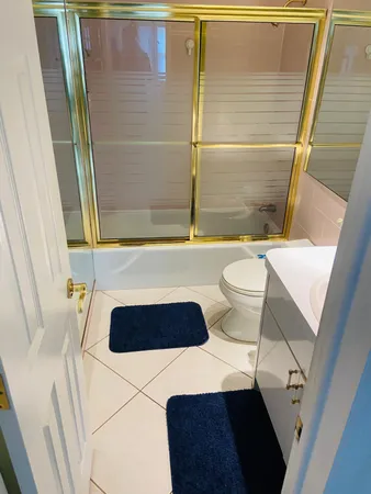 $5,500 | 1069 Hillsboro Mile, Unit 401, Hillsboro Beach, FL 33064