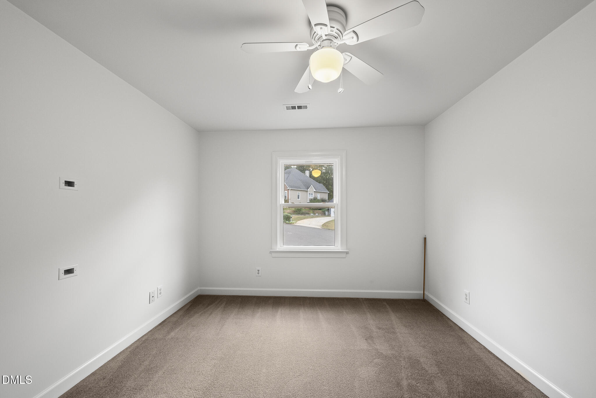 5316 Easthorpe Drive Raleigh, NC 27613 - Photo 29 of 53 an empty room with a window