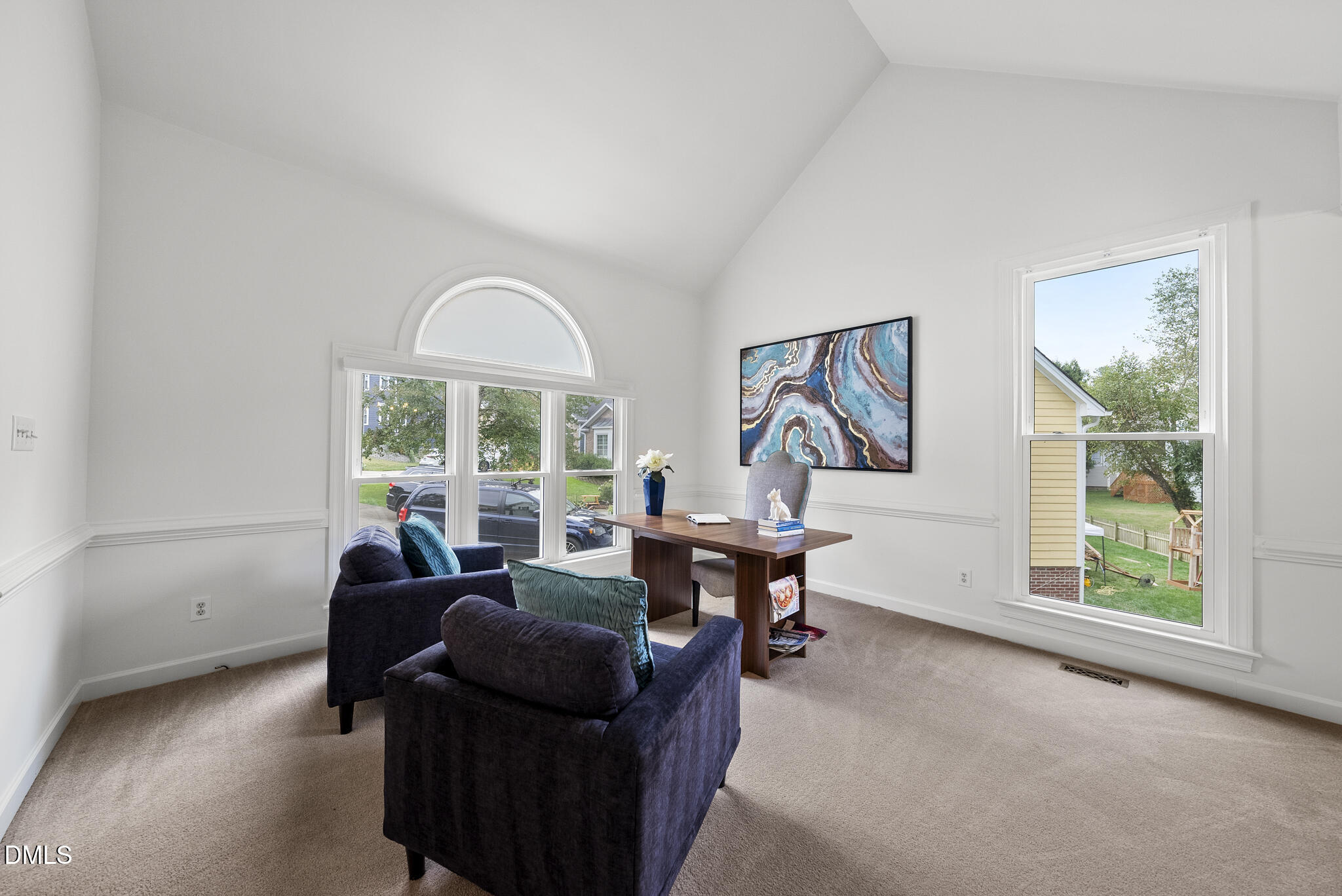 5316 Easthorpe Drive Raleigh, NC 27613 - Photo 4 of 53 a living room with furniture and a window