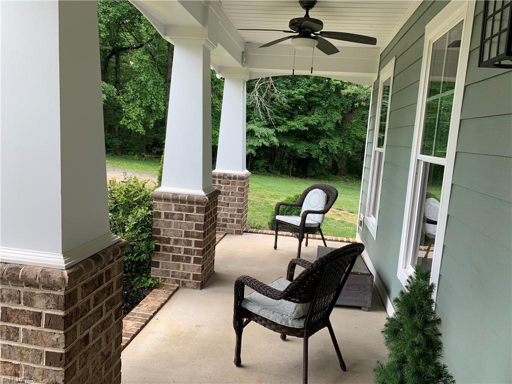 7989 Glenn Ferry Road Pfafftown, NC 27040 - Photo 11 of 25 Gallery Image 11