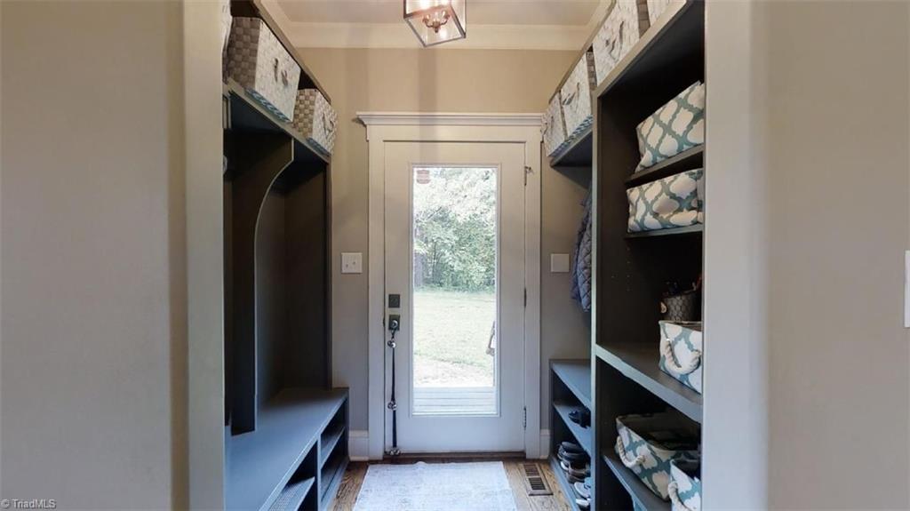 7989 Glenn Ferry Road Pfafftown, NC 27040 - Photo 16 of 25 Gallery Image 16