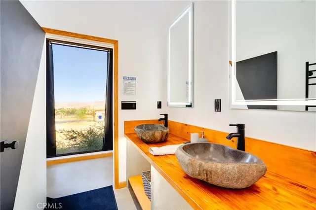 $559,000 | 60423 La Mirada Trail, Joshua Tree, CA 92252