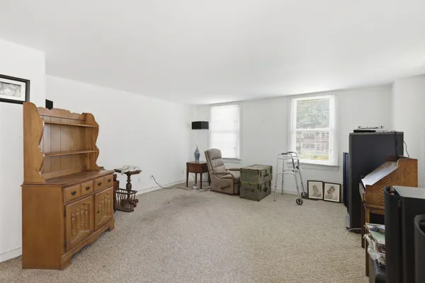 $500,000 | 126 North Barton Street, New Buffalo, MI 49117