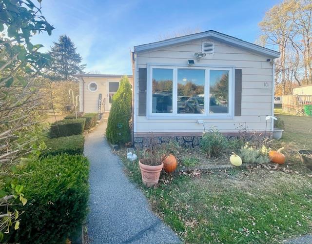621 Sheafe Road, Unit 101 Poughkeepsie, NY 12601 - Photo 1 of 1 View of home's exterior