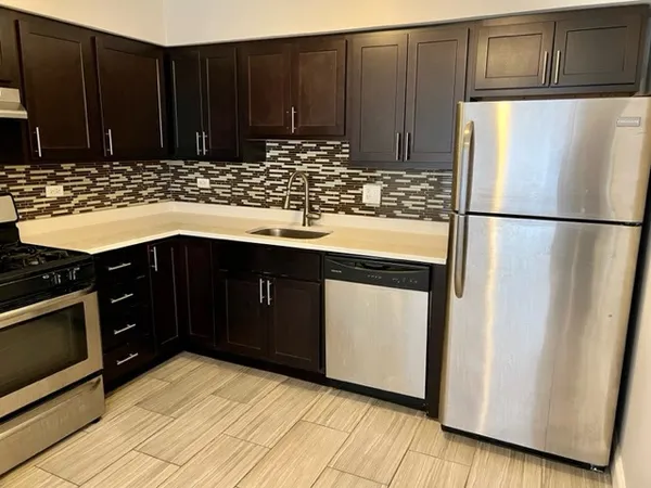 $1,895 | 4801 North Ridgeway Avenue, Unit 4, Chicago, IL 60625