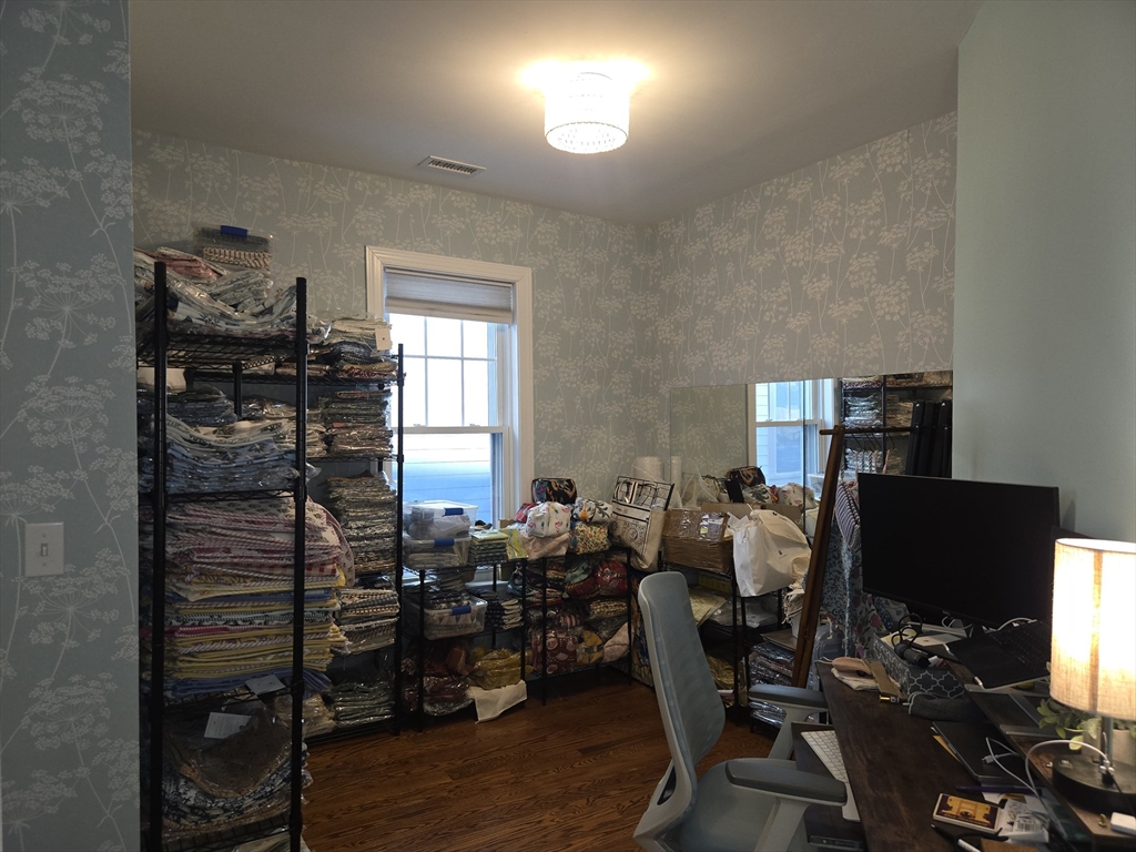 306 Maverick Street, Unit 2 Boston, MA 02128 - Photo 13 of 19