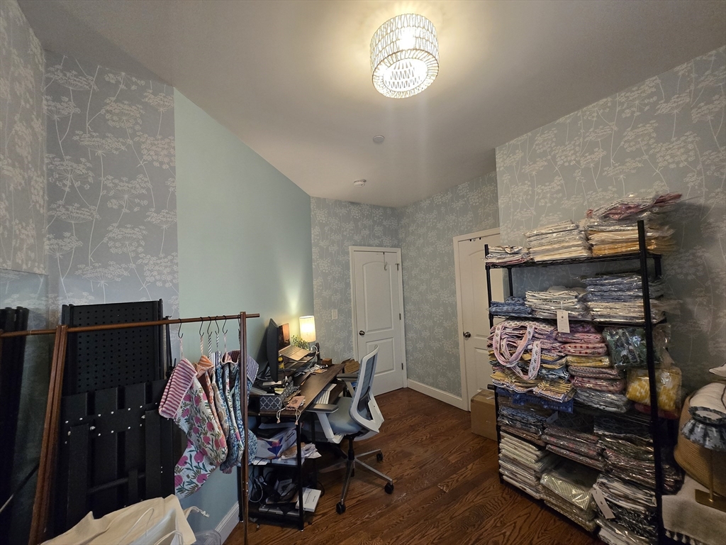 306 Maverick Street, Unit 2 Boston, MA 02128 - Photo 14 of 19