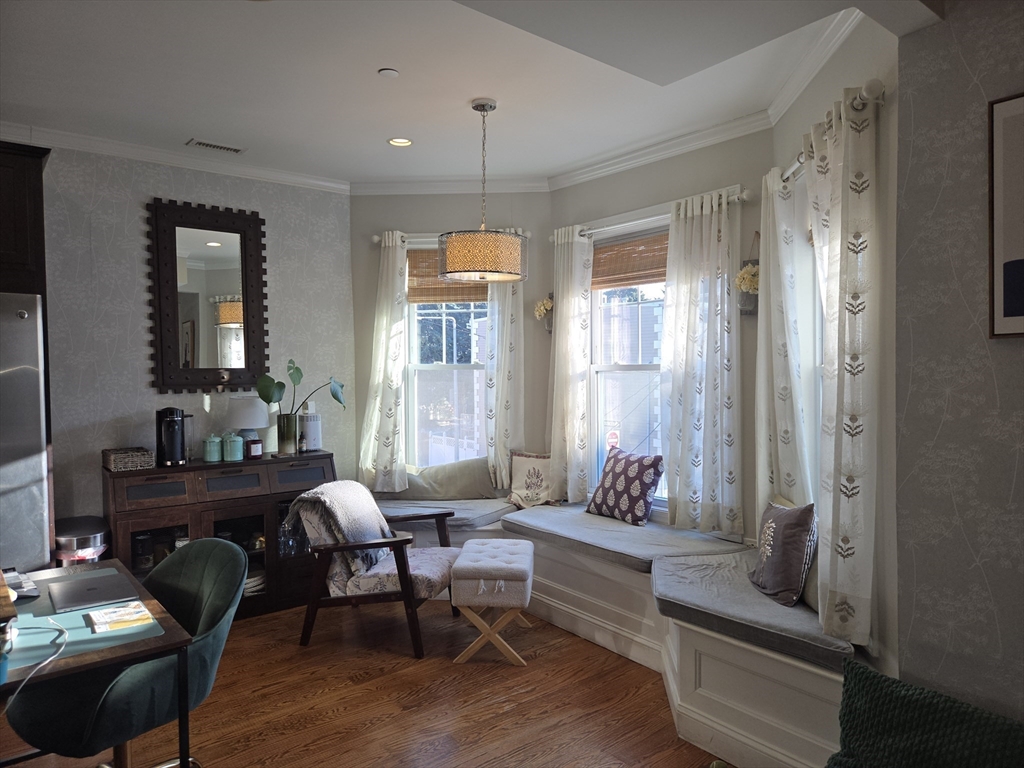 306 Maverick Street, Unit 2 Boston, MA 02128 - Photo 3 of 19