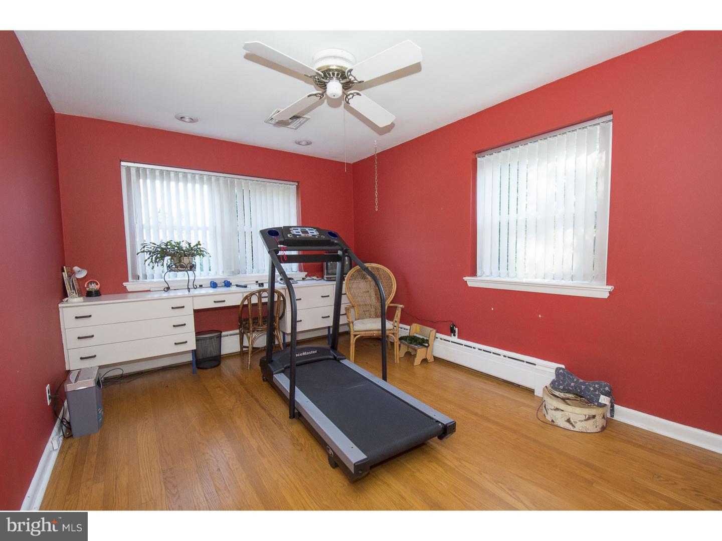 48 West Golf View Road Havertown, PA 19083 - Photo 22 of 25 Bedroom 3