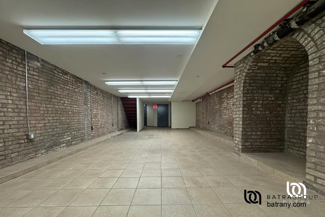 6 East 126th Street, Unit 1 Manhattan, NY 10035 - Photo 4 of 18 a view of a garage