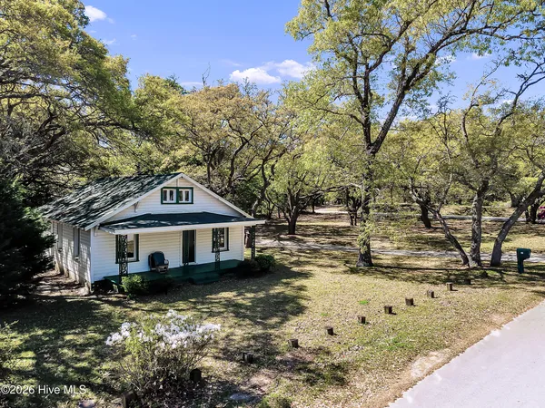 $285,000 | 102 Ned Lane, Swansboro, NC 28584
