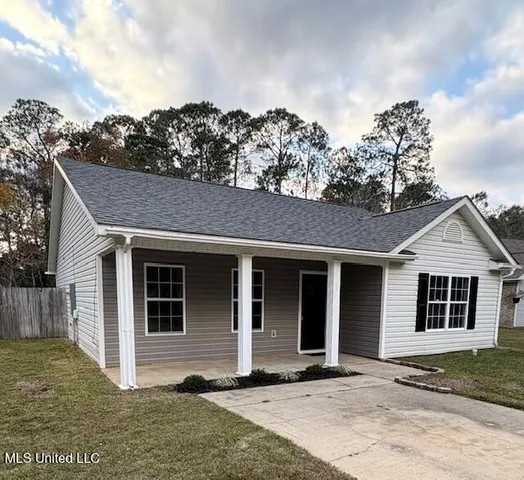 $189,900 | 8721 Martin Bluff Road, Gautier, MS 39553