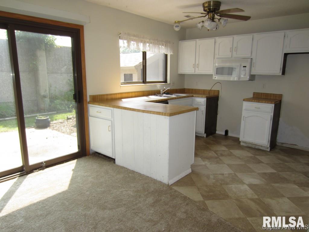 21 Oak Bend Springfield, IL 62704 - Photo 5 of 9 Gallery Image 5