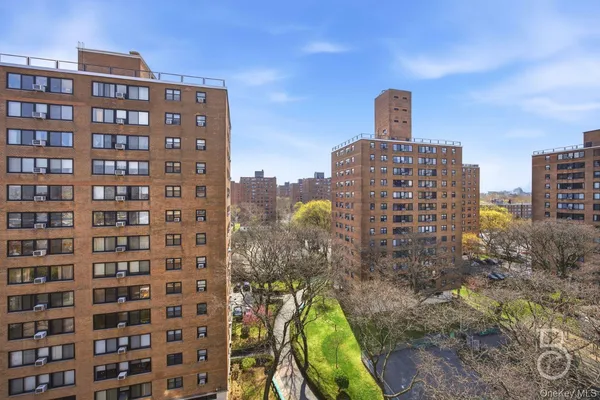 $585,000 | 33-43 14th Street, Unit 10A | Astoria