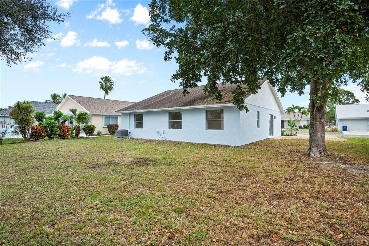 126 Wandering Trail Jupiter, FL 33458 - Photo 16 of 16