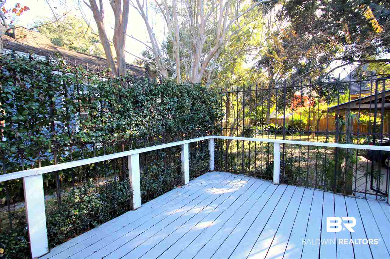 1121 Old Shell Road Mobile, AL 36604 - Photo 34 of 36