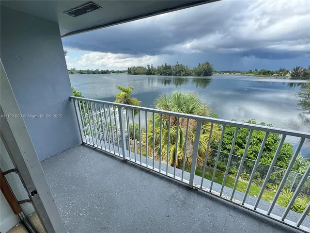 $1,766 | 1405 Northwest 103rd Street, Unit 383, Miami, FL 33147